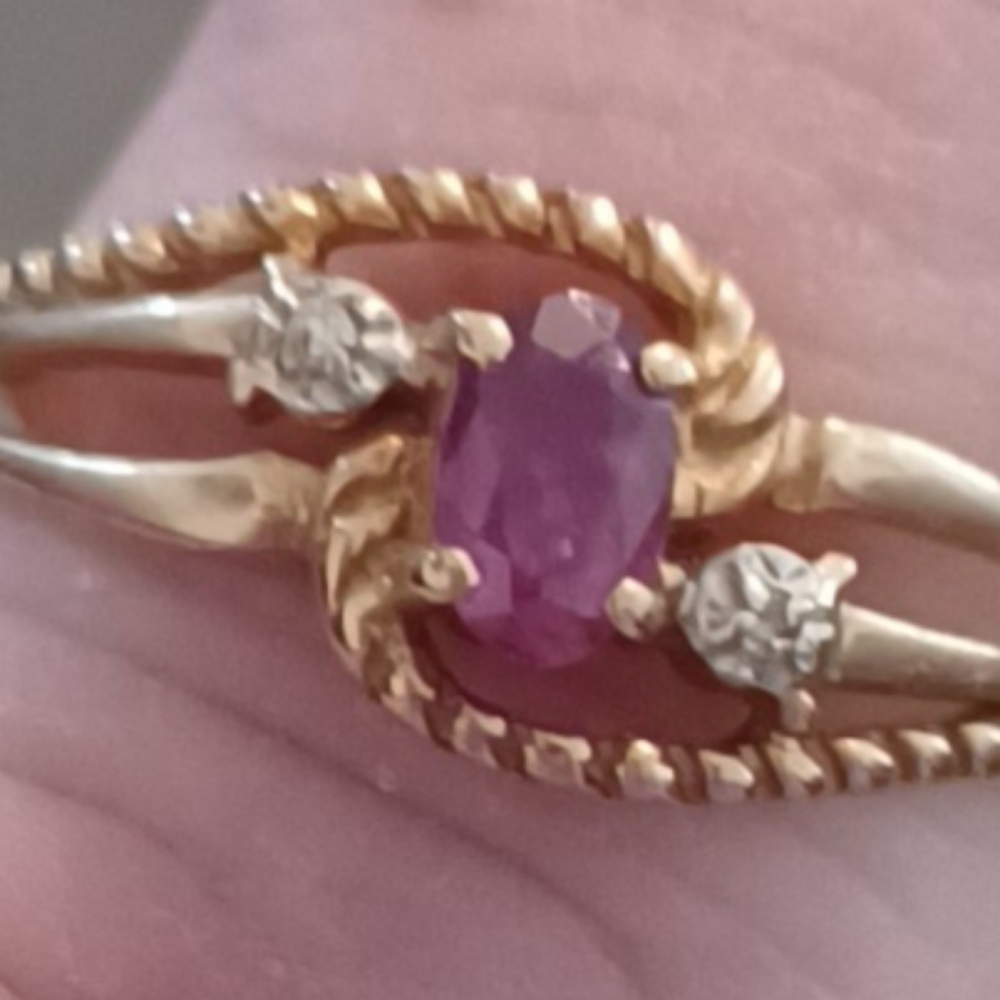 Ruby and diamond ring-Vintage